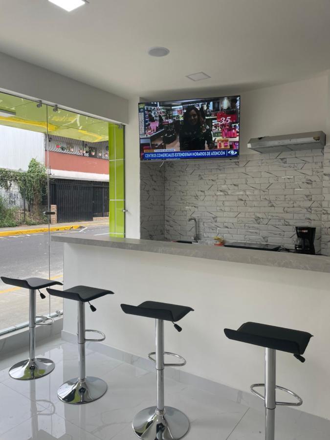 Hotel Sabana Inn San José Exteriör bild